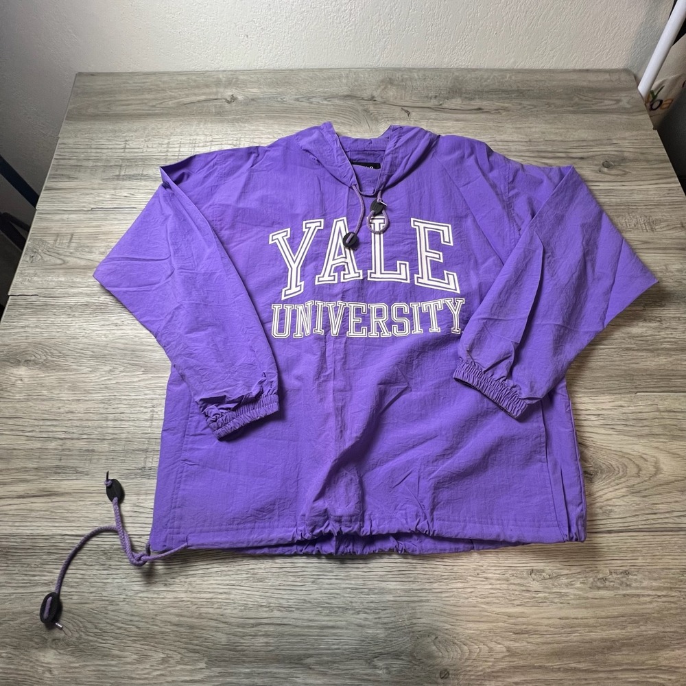 Gear For Sports Yale University Windbreaker Mens M Purple Hooded Nylon Pullover